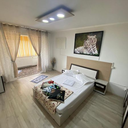 Apartment Darvys Galati  Luaran gambar